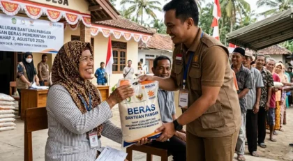 Penyaluran Bansos Beras 30 Kg Tahap 2 Pada Agustus
