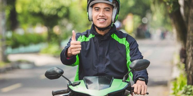 Bonus Lebaran Segera Cair! Berikut Jadwal Pencairan THR Ojol 2025 untuk Gojek, Grab, dan Maxim