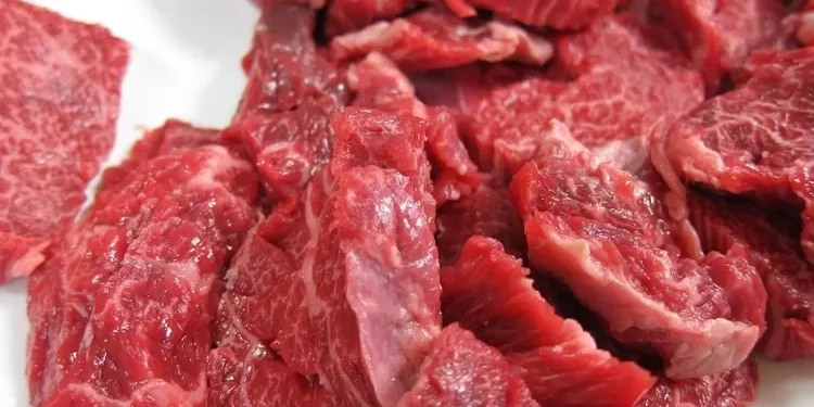 Jangan Dicuci! Ini 10 Cara Menyimpan Daging Kurban Agar Tahan Lama Setelah Idul Adha