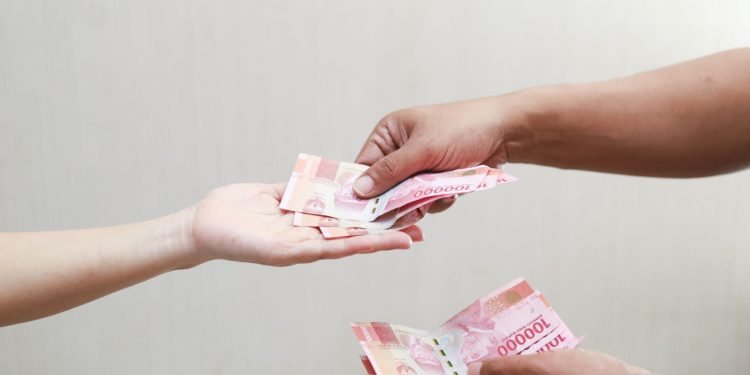 Dipastikan Cair! Saldo Rp800 Ribu dan Rp1,1 Juta Ngalir ke KKS KPM Bansos hingga BLT