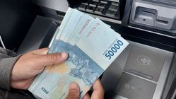 1,7 Juta KPM Dicoret! Penyaluran Bansos PKH dan BPNT Tahap 2025 Semakin Dekat