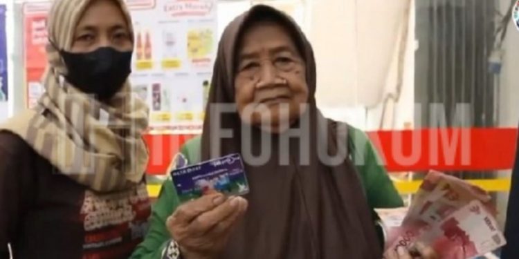 Bansos KLJ Rp300 Ribu Cair ke Rekening Bank DKI, 115.662 Nama Sudah Terdaftar!