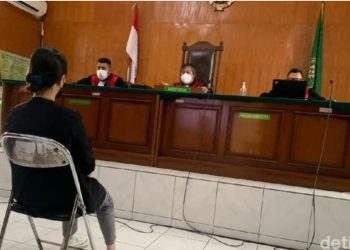 Istri Dituntut 1 Tahun Penjara Karena Omelin Suami Mabuk ?