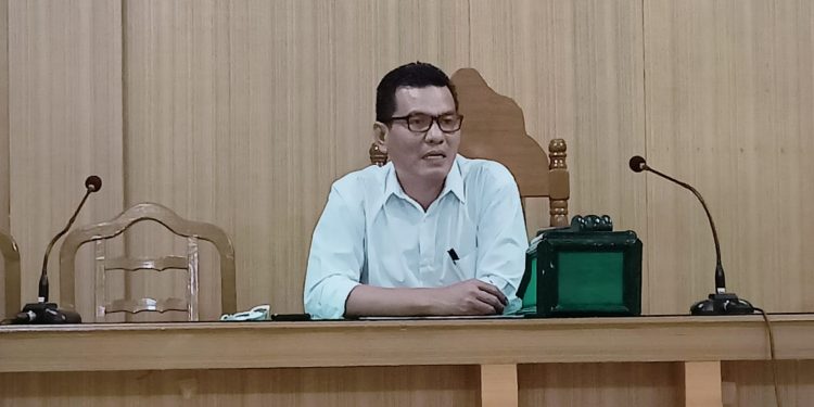 Seminar Proposal Fakultas Hukum