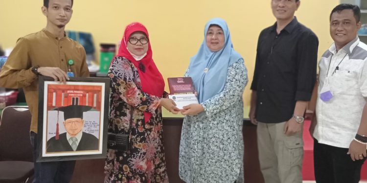 Penyerahan Cinderamata