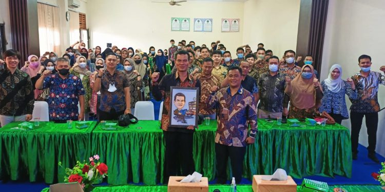 Fakultas Hukum UMSU Melaksanakan Pelepasan Alumni FH tahun 2021