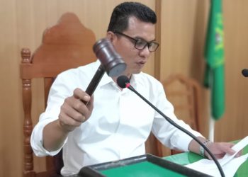 Dua Puluh Lima (25) Peserta Seminar Proposal Fakultas Hukum UMSU