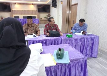 Wakil Dekan-III Atikah Rahmi, SH., MH Membuka Sidang Meja Hijau Fakultas Hukum UMSU
