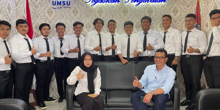 Dr. Faisal, SH., M.Hum membuka langsung Seminar Proposal Fakultas Hukum UMSU