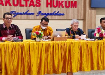 Fakultas Hukum UMSU & Komisi Yudisial Laksanakan Webinar Kajian Akademik Optimalisasi Kewenangan Komisi Yudisial Dalam Perubahan Regulasi Revisi Undang-Undang Nomor 18 Tahun 2011