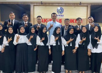 Lima Belas Peserta Sidang Meja Hijau di buka langsung oleh Dekan Fakultas Hukum Dr. Faisal, SH., M.Hum