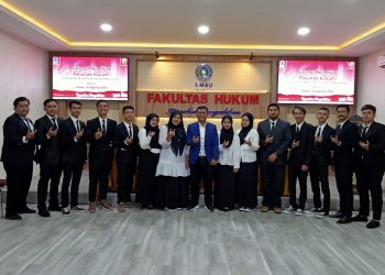 Empat Belas Peserta Sidang Meja Hijau Fakultas Hukum UMSU dibuka langsung oleh Wakil Dekan I Dr. Zainuddin, SH., MH