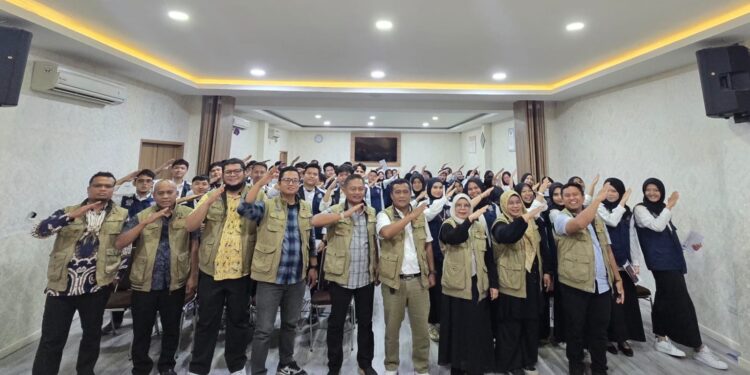 UMSU Lepas 58 Mahasiswa Fakultas Hukum Ikuti KKN Internasional di Malaysia
