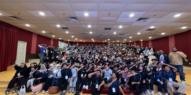 KKN Internasional Mahasiswa FH UMSU Ikuti Asia Summer Program & ASEMO di Universiti Malaysia Perlis