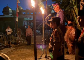 Mahasiswa KKN Mengikuti Renungan Suci di Makam Pahlawan Bandar Khalipah